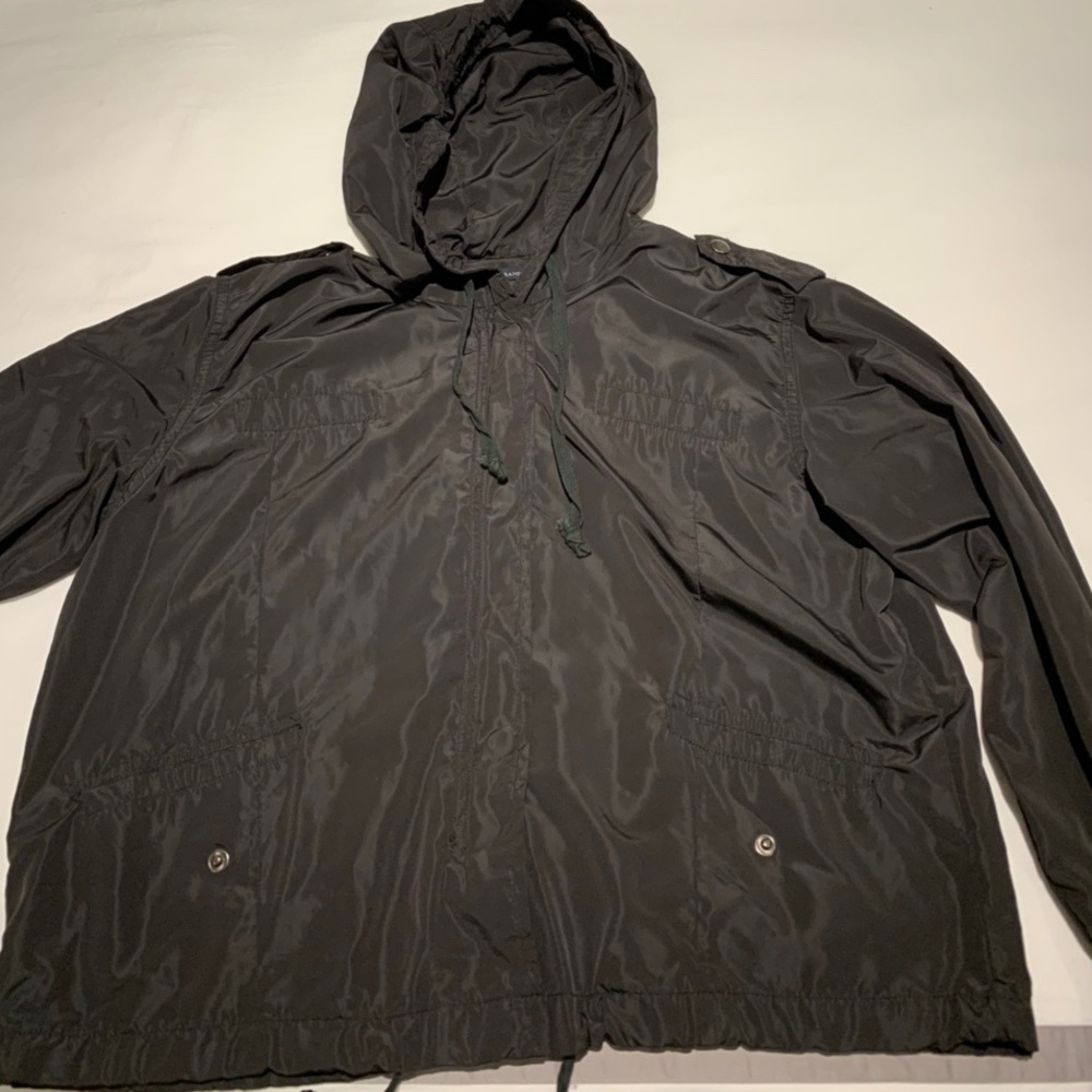 Brandy Melville windbreaker